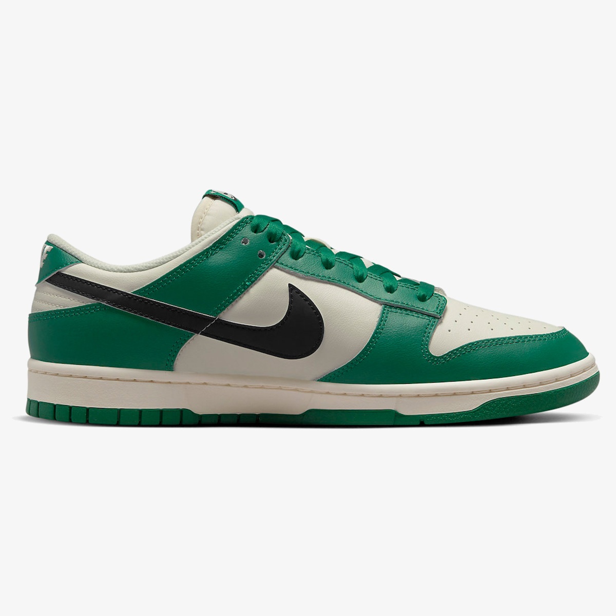 Nike Dunk Low SE 'Lottery Pack - Malachite' - Image 2