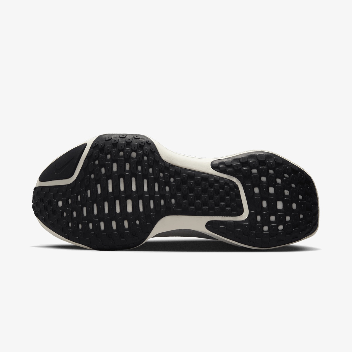Nike ZoomX Invincible Run Flyknit 3 'Mismatched' - Image 6