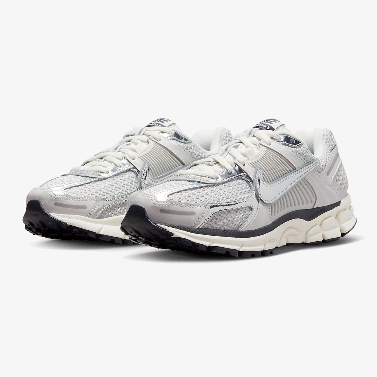 Wmns Nike Air Zoom Vomero 5 'Photon Dust Metallic Silver' - Image 3