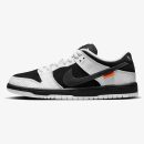 TIGHTBOOTH x Nike Dunk Low SB