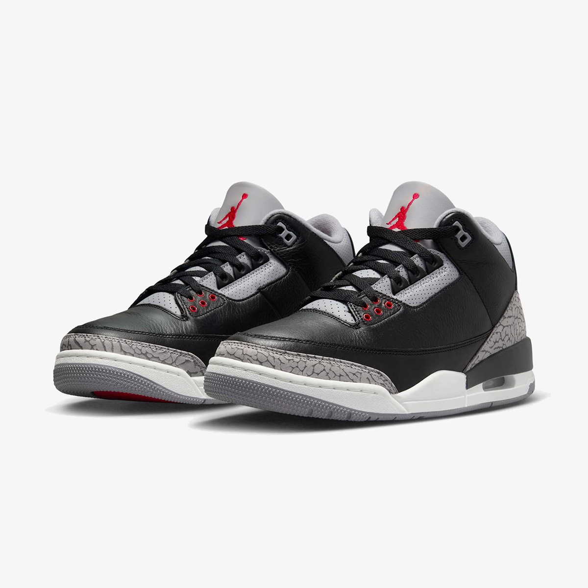 Air Jordan 3 Retro OG 'Black Cement' 2024 - Image 3