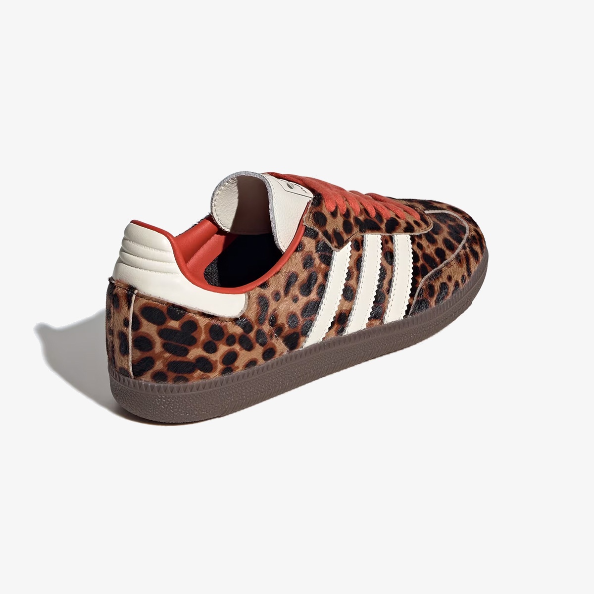 preloved red samba - Side product view