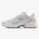 White and metallic silver NB 740v2 sneaker with mesh and reflective-style overlays