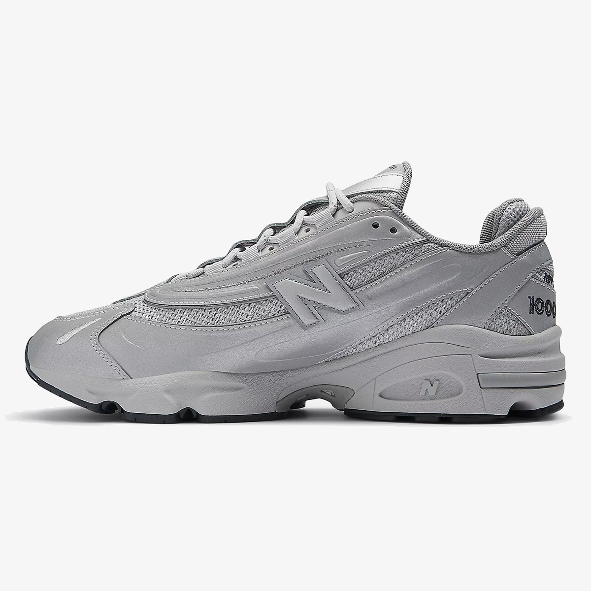 1000 reflective pack raincloud - Silver Metallic and Raincloud 1000 sneaker with reflective overlays and grey sole