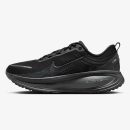 vomero 18 triple black - Triple Black Vomero 18 sneaker with tonal mesh upper and sculpted cushioned sole