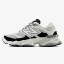 Grey Jet Black 9060 sneaker with layered suede overlays and chunky sole
