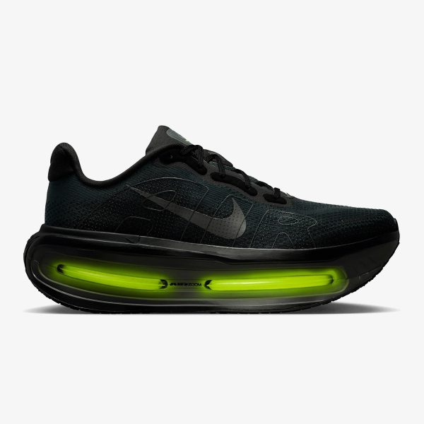 black vomero running shoe - Alternate product view