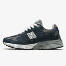 nb 993 navy - Navy and white NB 993 sneaker with mesh upper, suede overlays, and white midsole