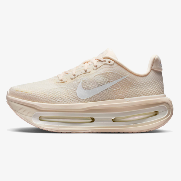 vomero premium chalk - Chalk Vomero sneaker with soft neutral tones and a high cushioned sole