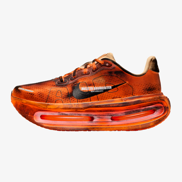 nike vomero premium total orange - Total Orange Vomero Premium sneaker with black distressed details and bold cushioned sole