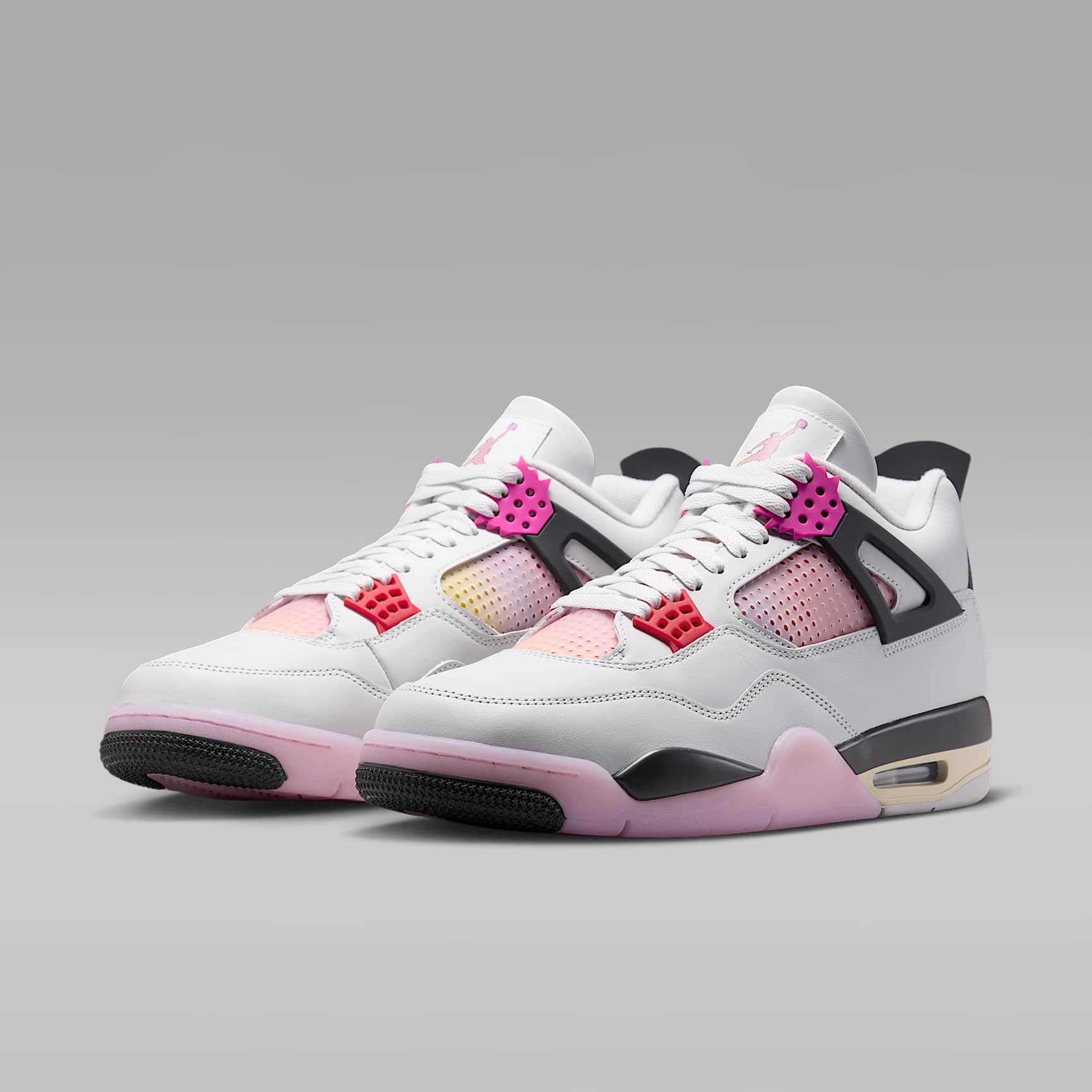 comic jordan 4 - Side product view